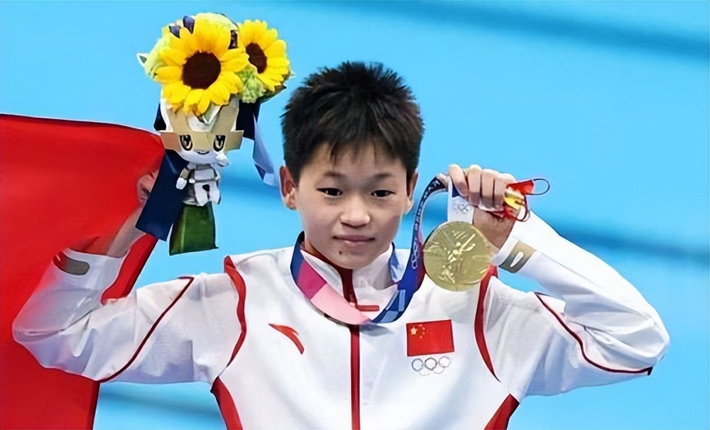 全红婵哥哥正能量，直播劝粉丝不要刷礼物，劳动致富最光荣