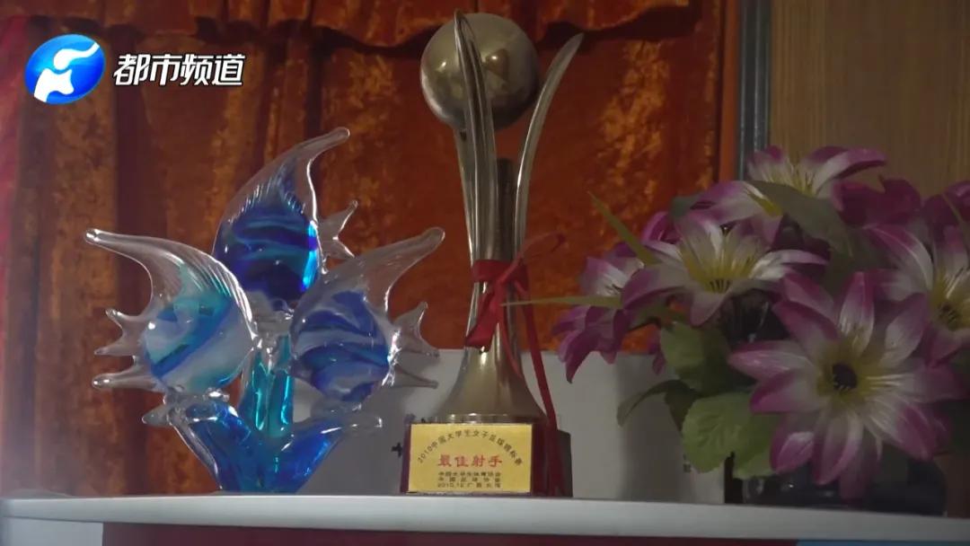 中真中胡辣汤杞县店,中正中智