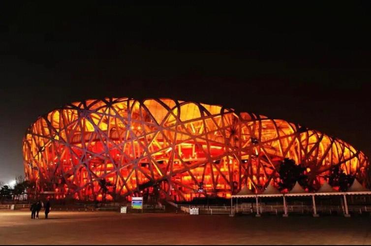 34亿建的鸟巢回本了吗,耗费1.18亿打造的鸟巢