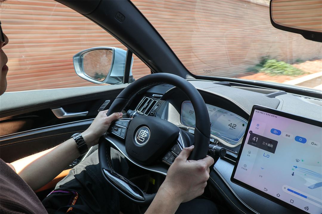 同价位唐dmi,同等价位能和比亚迪唐对比的车型