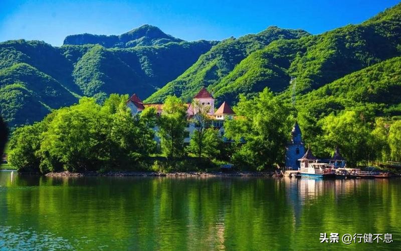 同作逐臣君更远青山万里一孤舟,关于青山万里一孤舟的诗句