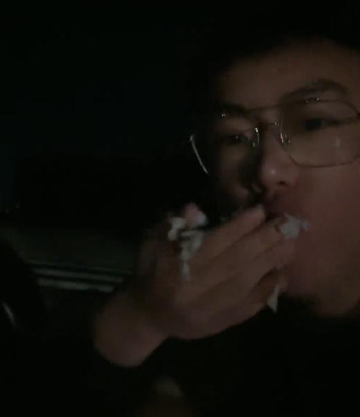 全网八字最硬网红树林，半夜用血给纸人点睛，打假封建迷信被悬赏