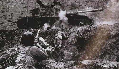 邓华“三重包抄”美韩军,美军战俘日记:*杀屠**持续了整个夜晚