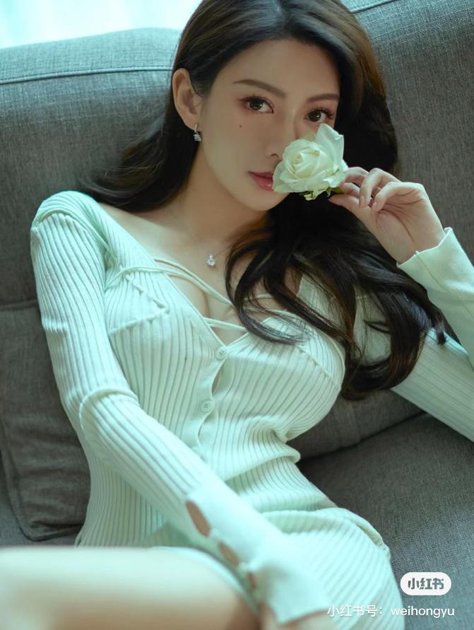 黄晓明离婚后另有新欢,黄晓明新欢是谁