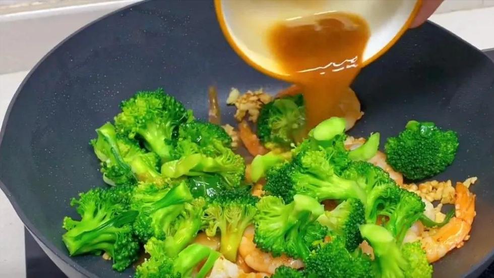 家里每天必吃的蚝油太划算了,家里做饭都要用蚝油