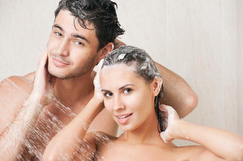 泳池的水有多脏,游泳怎么样可以防止下体进水感染