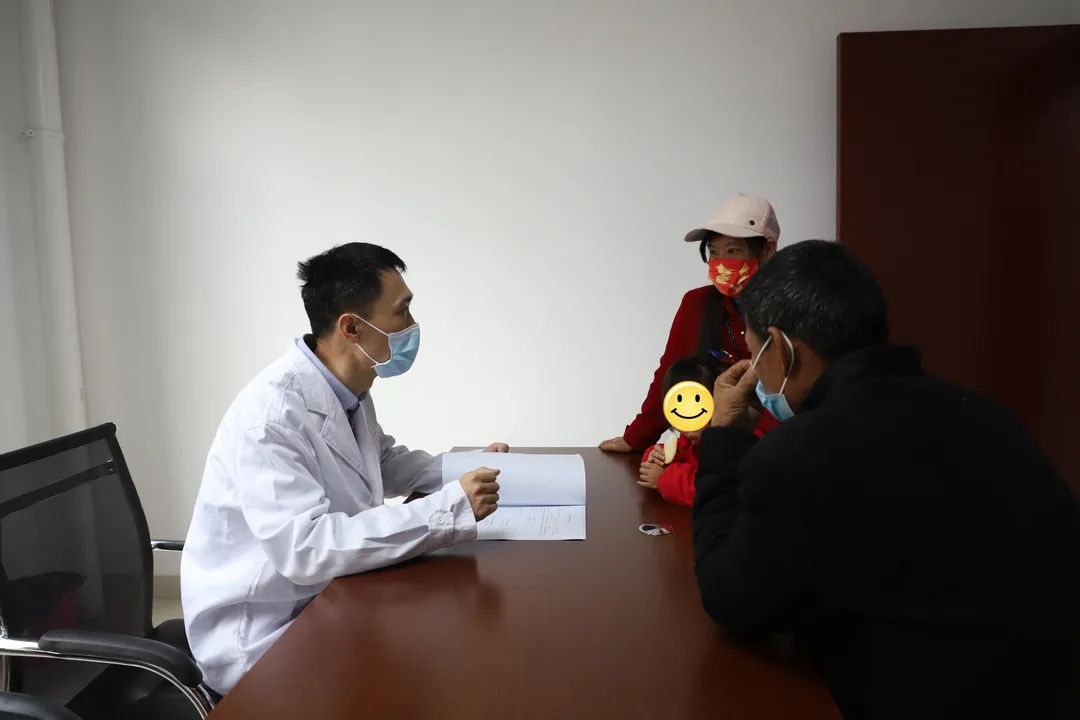 儿童先天性心脏病公益活动简报,儿童先天性心脏病申请大病救助