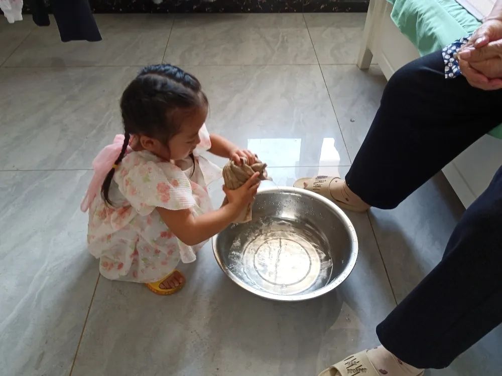 百善孝为先重阳节传递孝爱文化,重阳节爱老敬老百善孝为先的心得