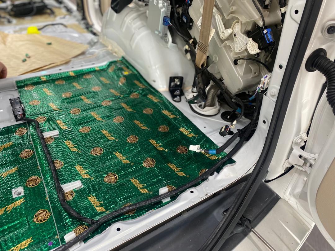 老旧丰田霸道修复,04年丰田霸道翻新改造全过程