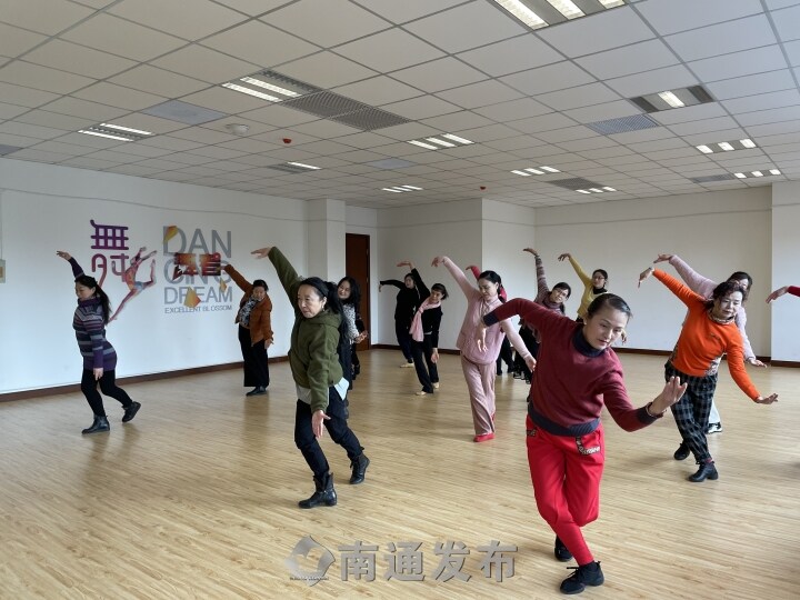 通城阁广场舞,通城广场舞完整版