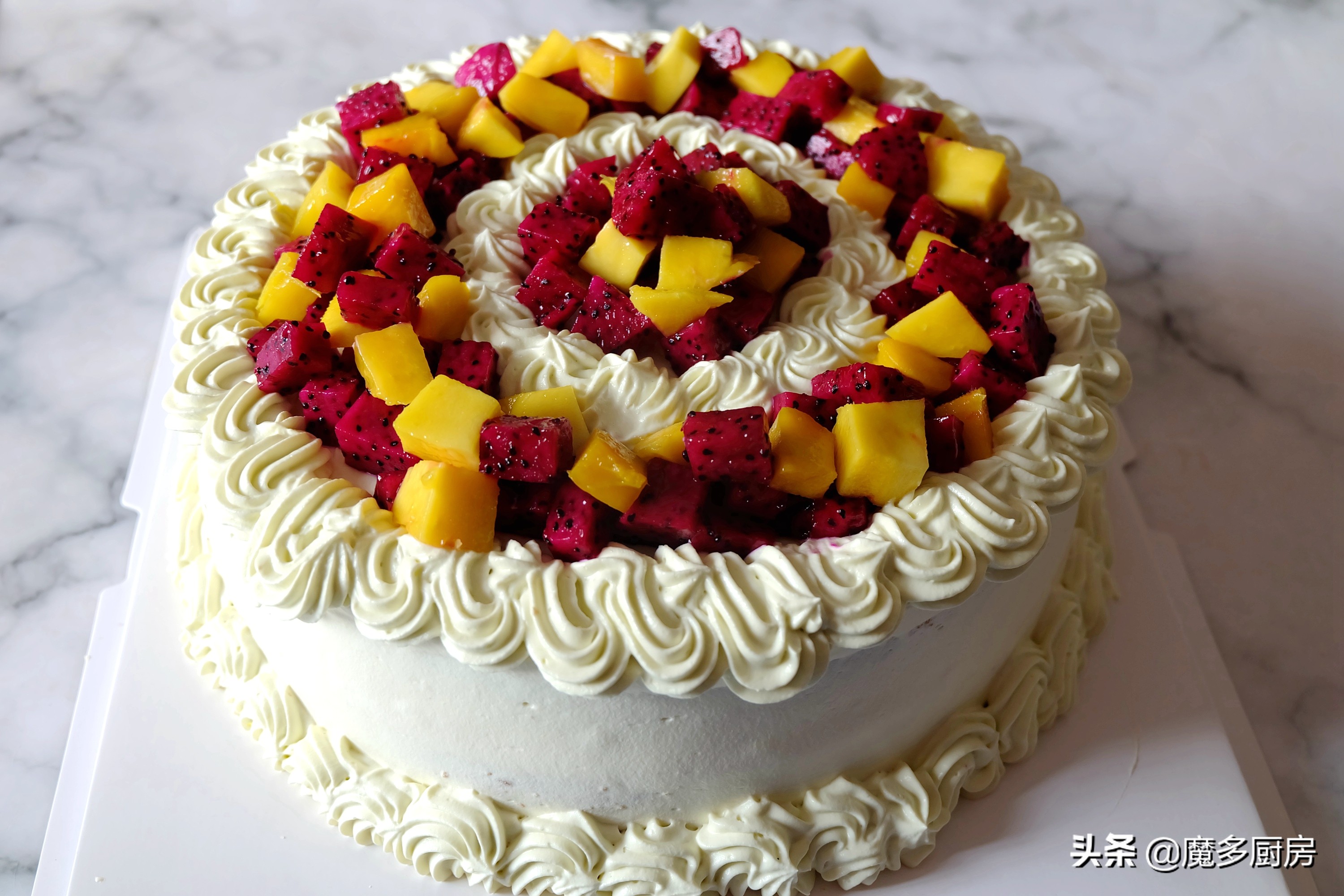 自做生日蛋糕发朋友圈,自制生日蛋糕可爱