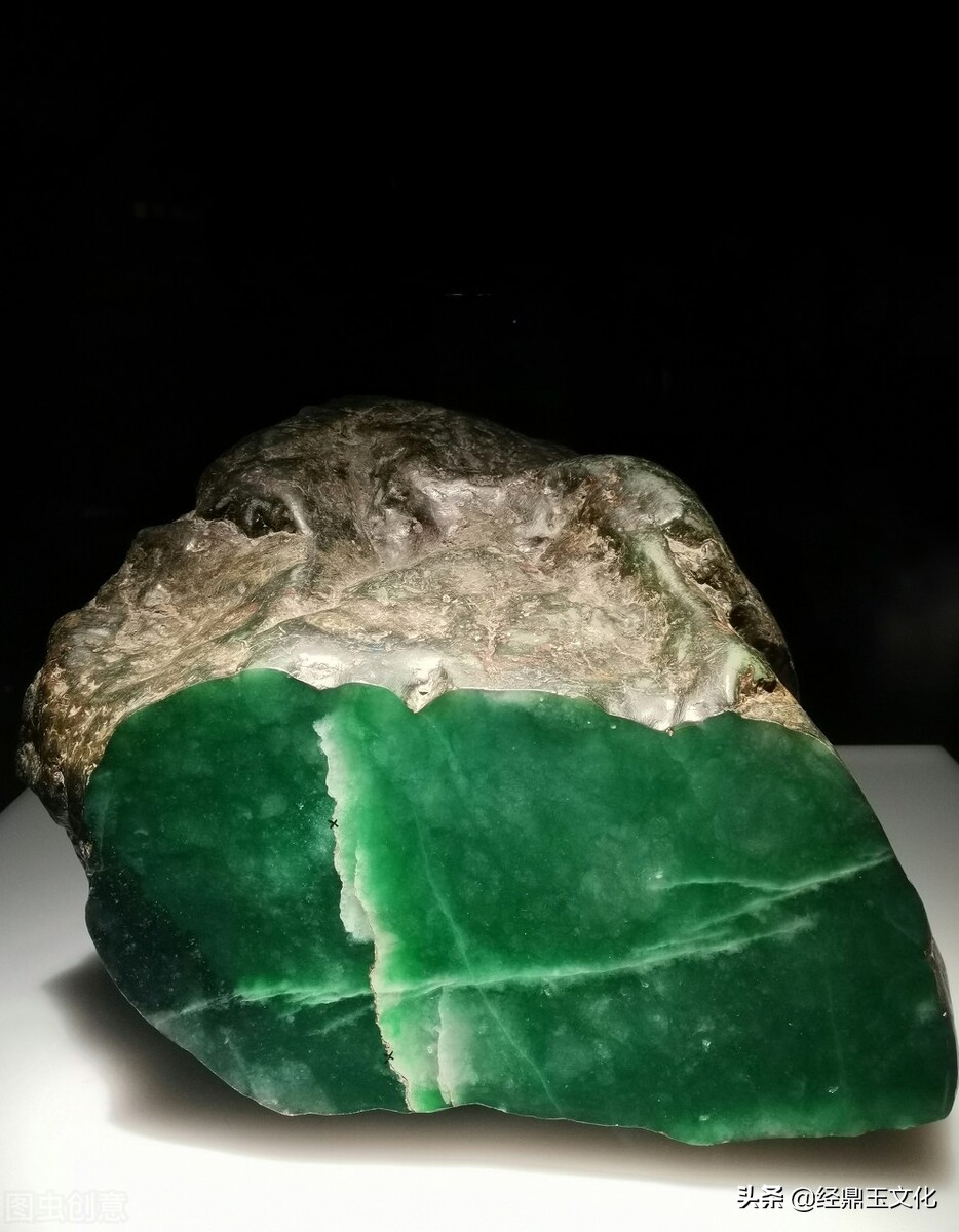 翡翠原石怎么鉴别真假,翡翠原石如何辨真假