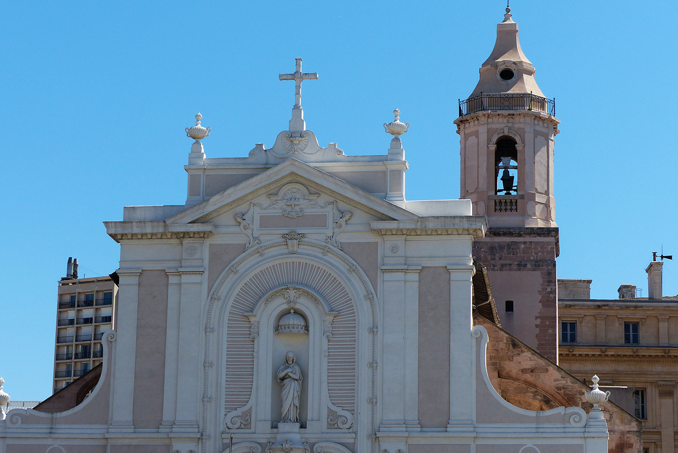 法国马赛,法国*歌国**的诞生地和《基度山恩仇记》故事的发生地