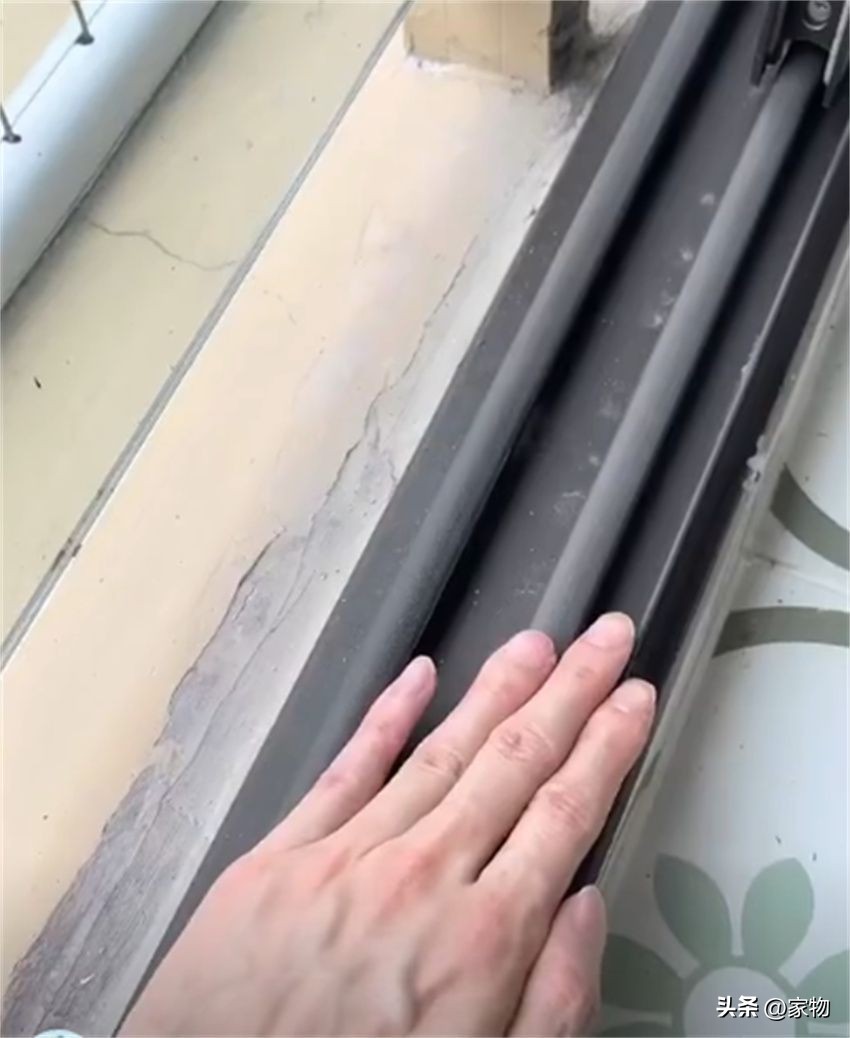 为什么不建议落地推拉窗封阳台,现在推拉门封阳台