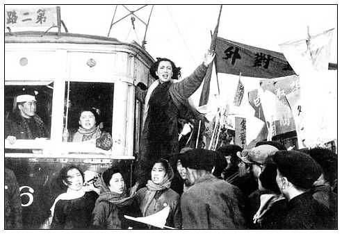 经典红色老电影有哪些,五六十年代的老电影红色娘子军