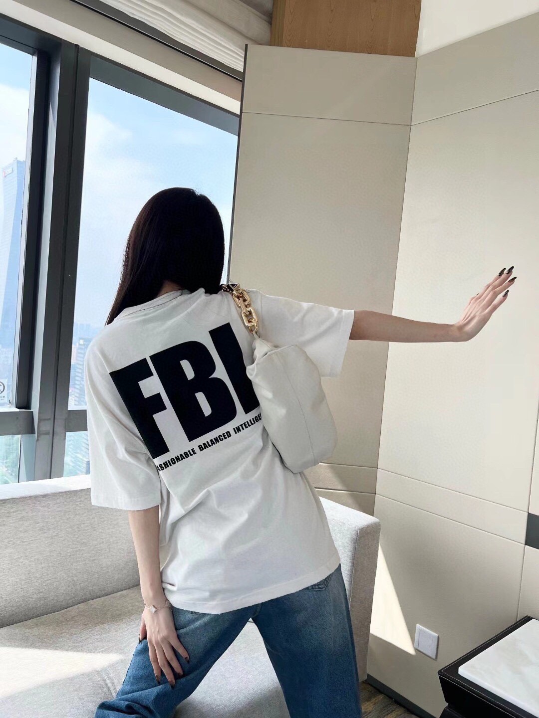 巴黎世家杏色短袖穿搭,巴黎世家fw21麦穗短袖