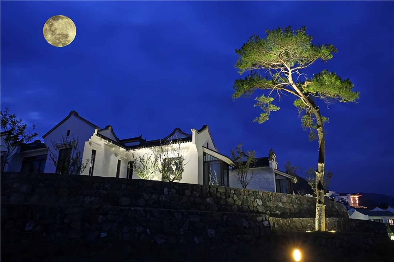 探秘秀丽山水,探秘黄山村