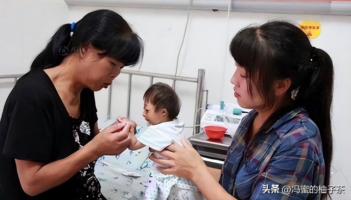 2009年湖南女子生下重2斤小猴子,湖南女子生了个小猴子上综艺节目