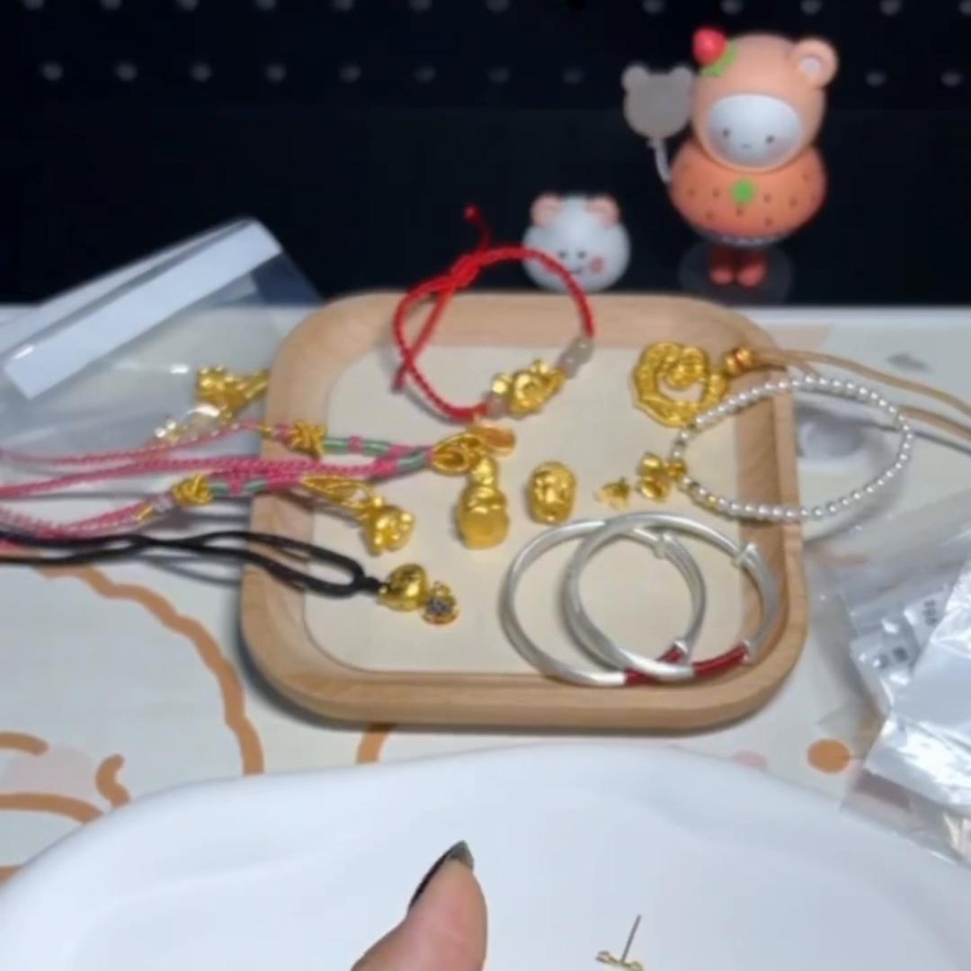 珍珠花丝吊坠,精选10款优雅气质珍珠吊坠推荐