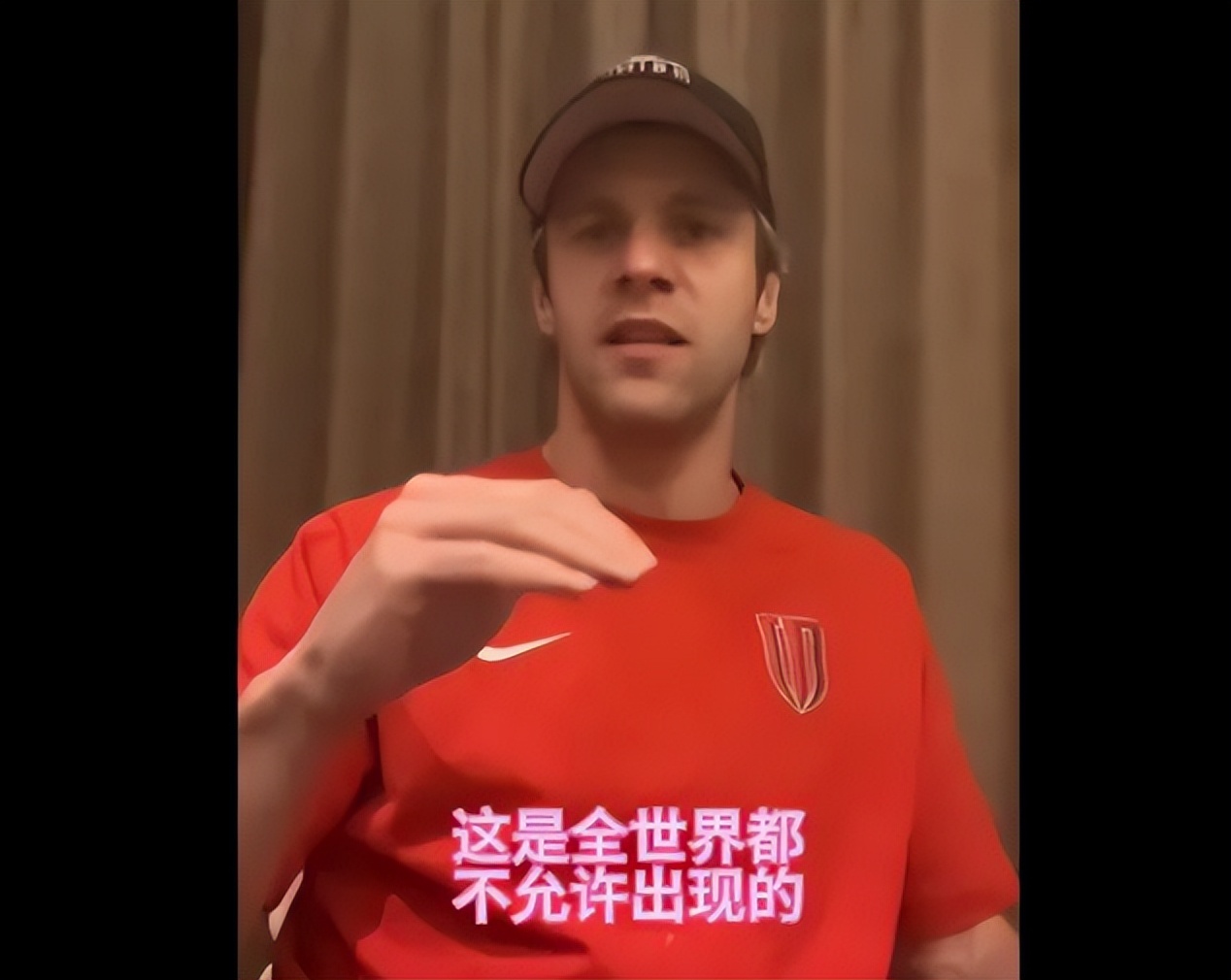 足球联赛爆发大规模冲突,足球联赛突发暴力事件