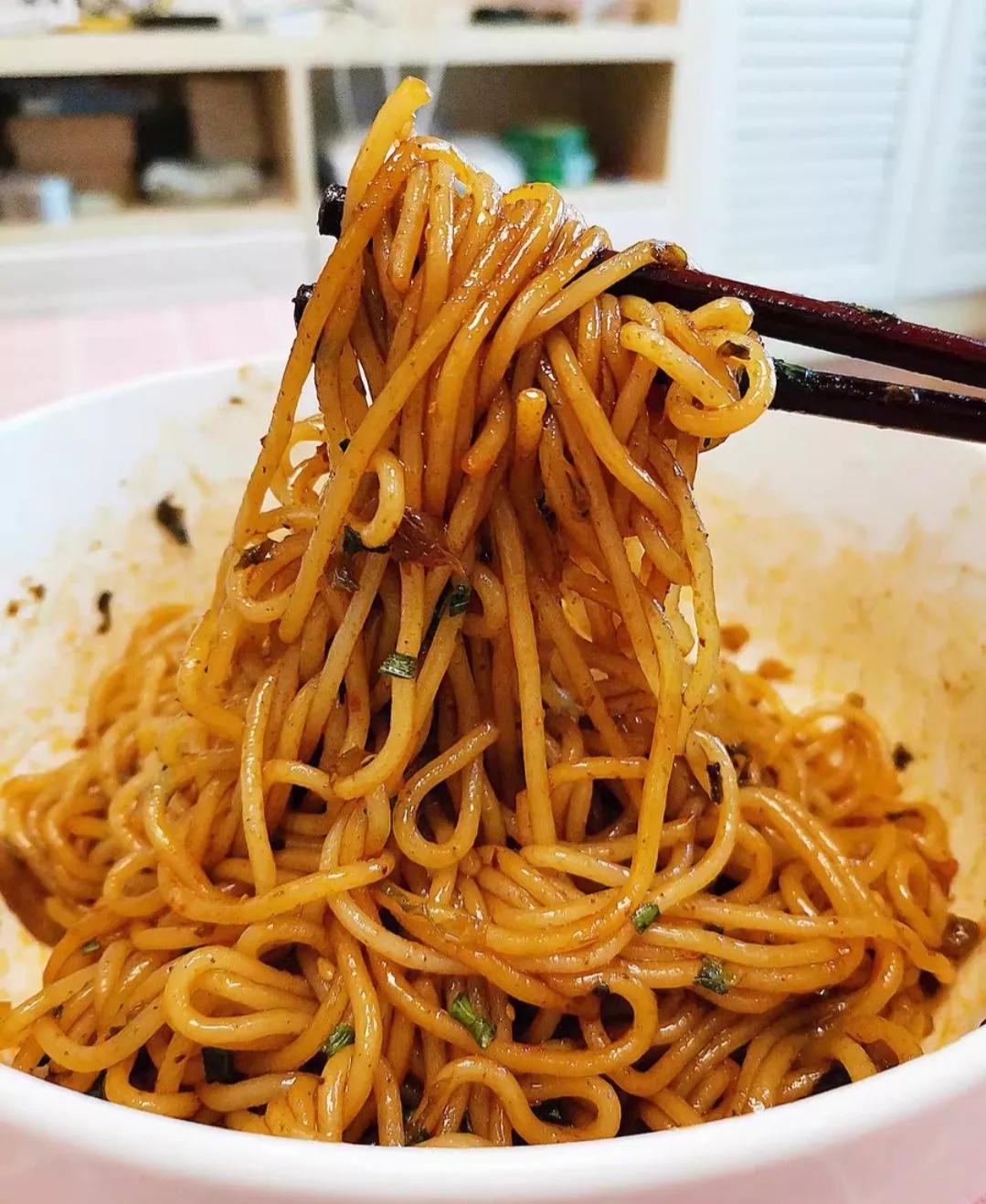 有什么好吃又便宜的泡面推荐,哪种泡面好吃又便宜