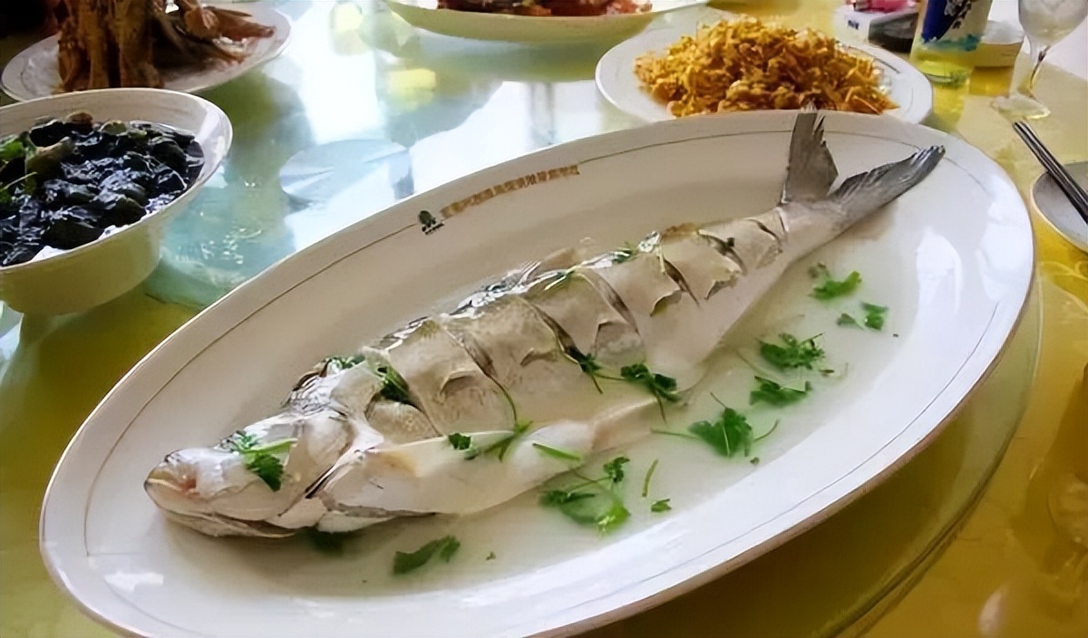 舌尖上的湖鲜鱼,美食篇之兴凯湖大白鱼