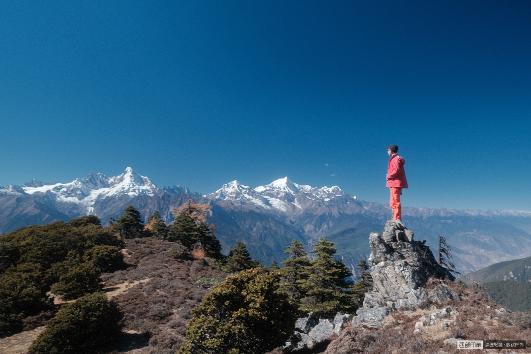 白马雪山u型谷徒步路线,驴徒步西藏