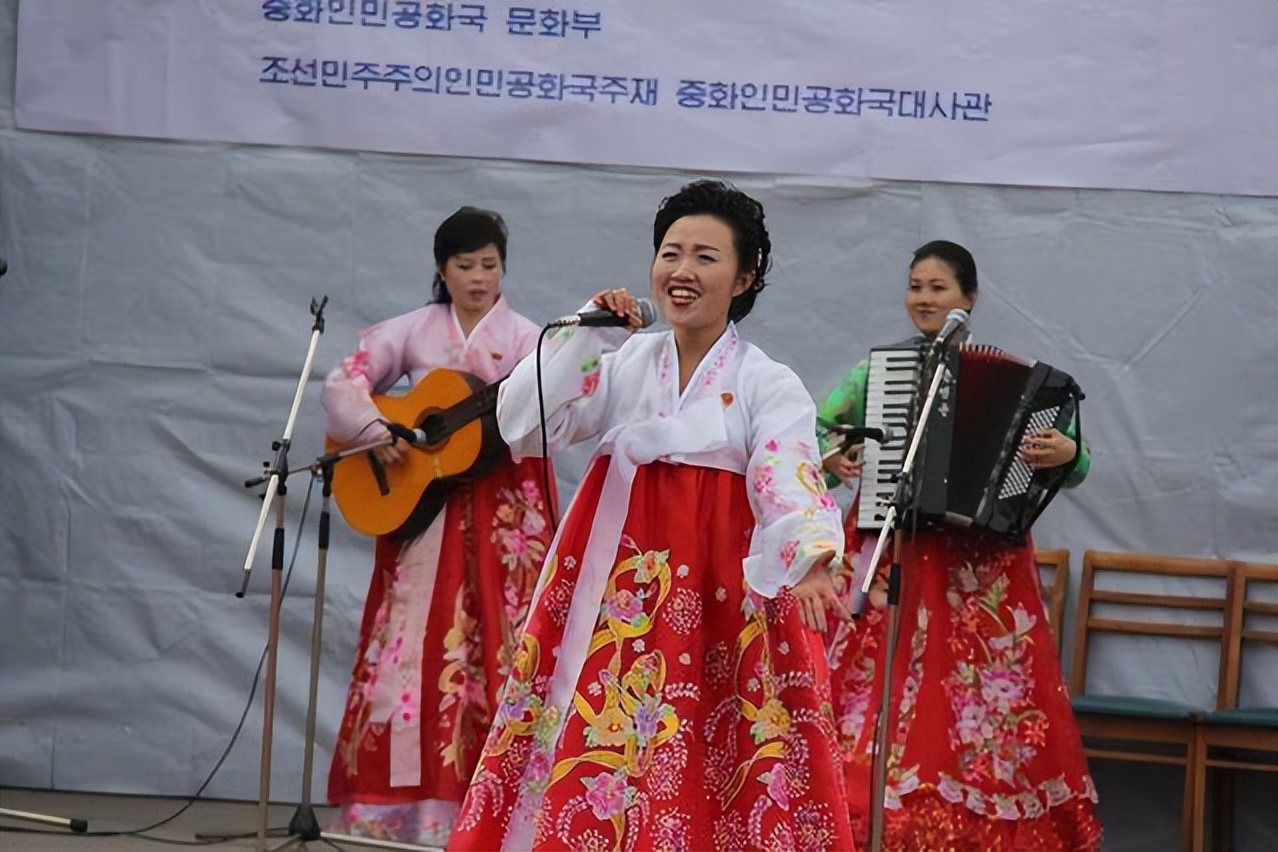 朝鲜人最敬佩的三个人,朝鲜人最尊敬的五位人是谁