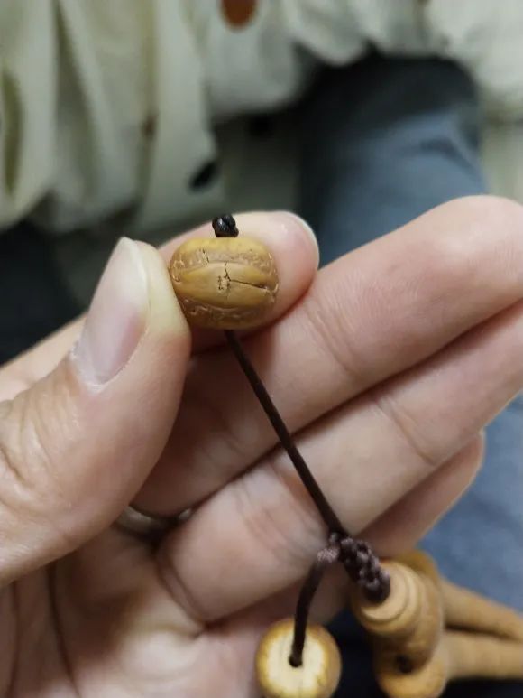 凤眼菩提长串盘玩,凤眼玩长串还是短串