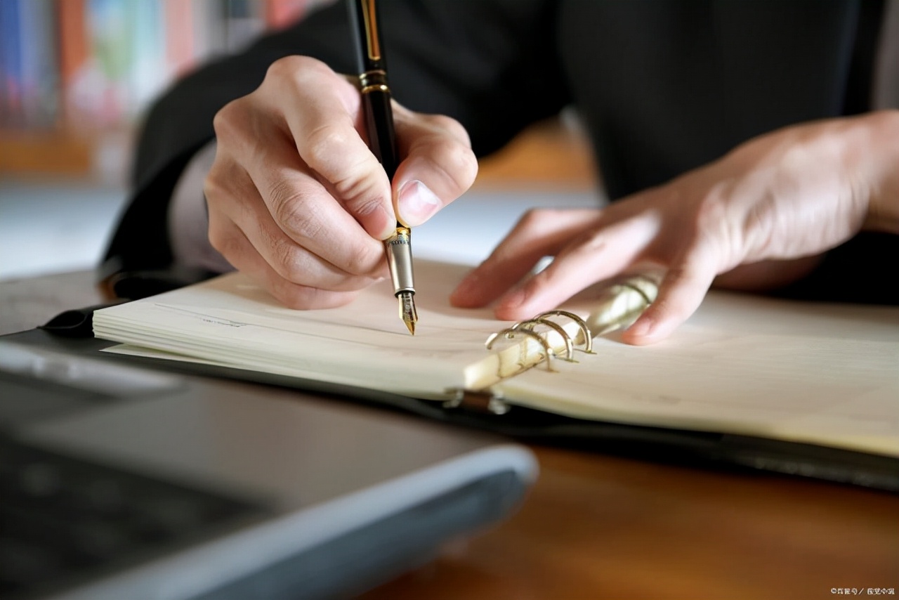 管理者怎么制定周报,管理人员工作周报怎么写