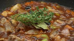 最适合配红酒的家常菜,适合红酒下酒家常菜推荐