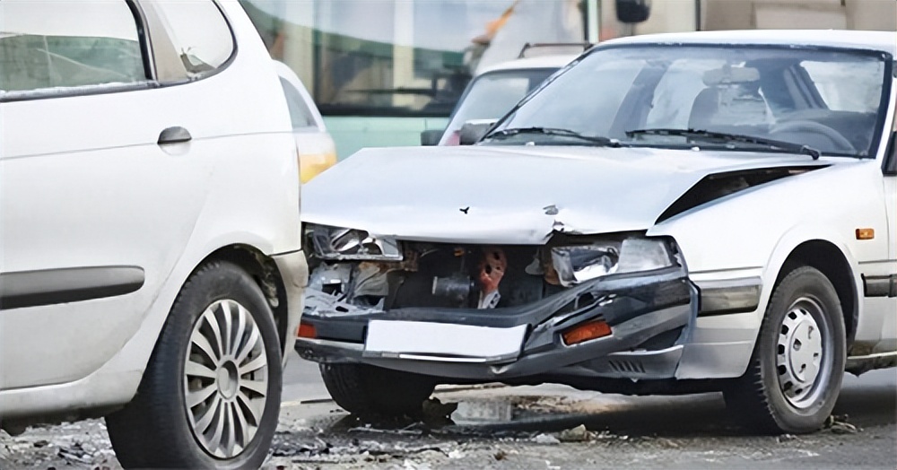 酒驾肇事逃逸包庇罪怎么处罚,酒驾肇事逃逸致人死亡处罚标准