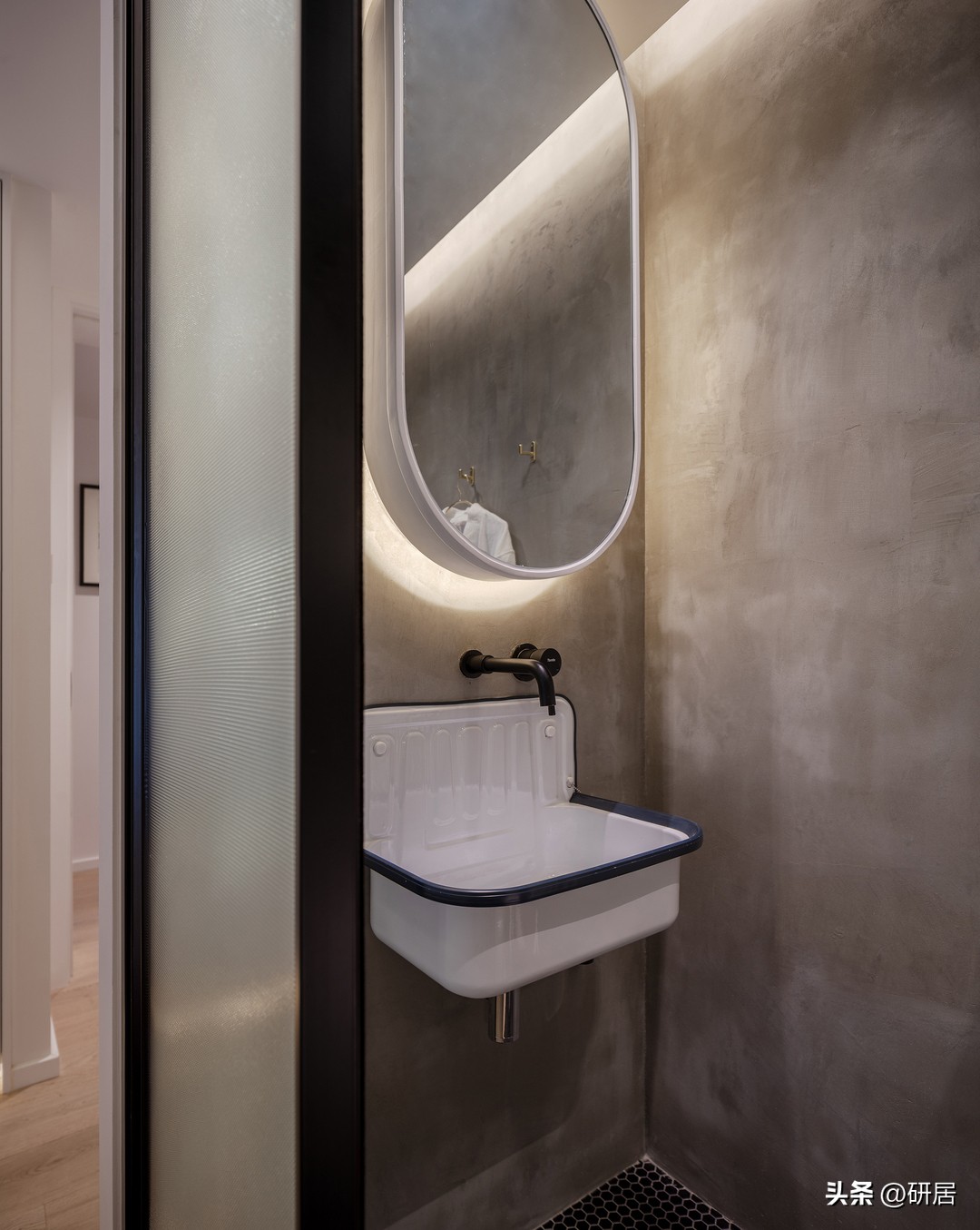 厨房改卧室,一卫变两卫,这套89平的装修,把每寸面积都用到点上