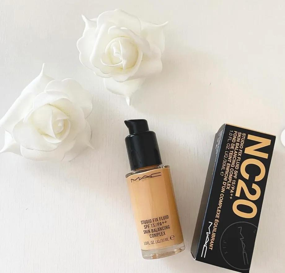 夏天口罩2022网红爆款透气蓝色,夏天适用隔离和粉底液推荐