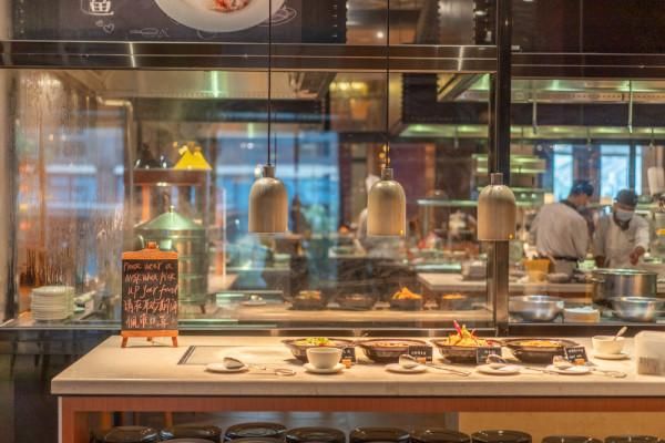 美食与美景并存,美食与美景交相辉映