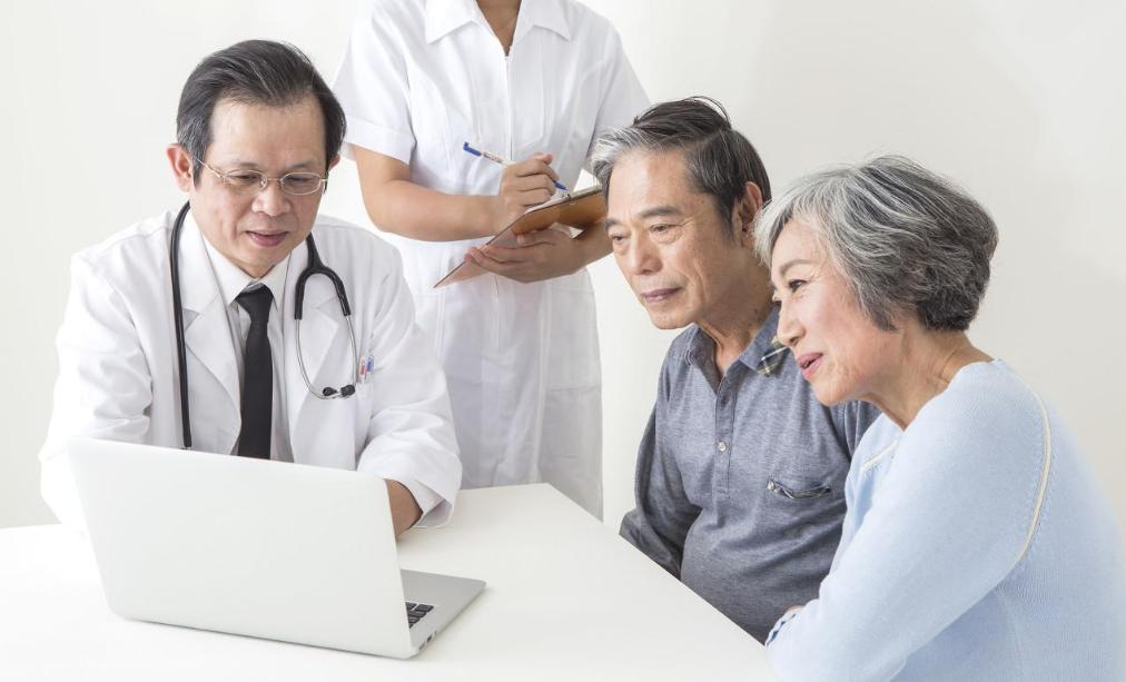 50岁之后有三个特征晚年堪忧,50岁以后有质量的生活