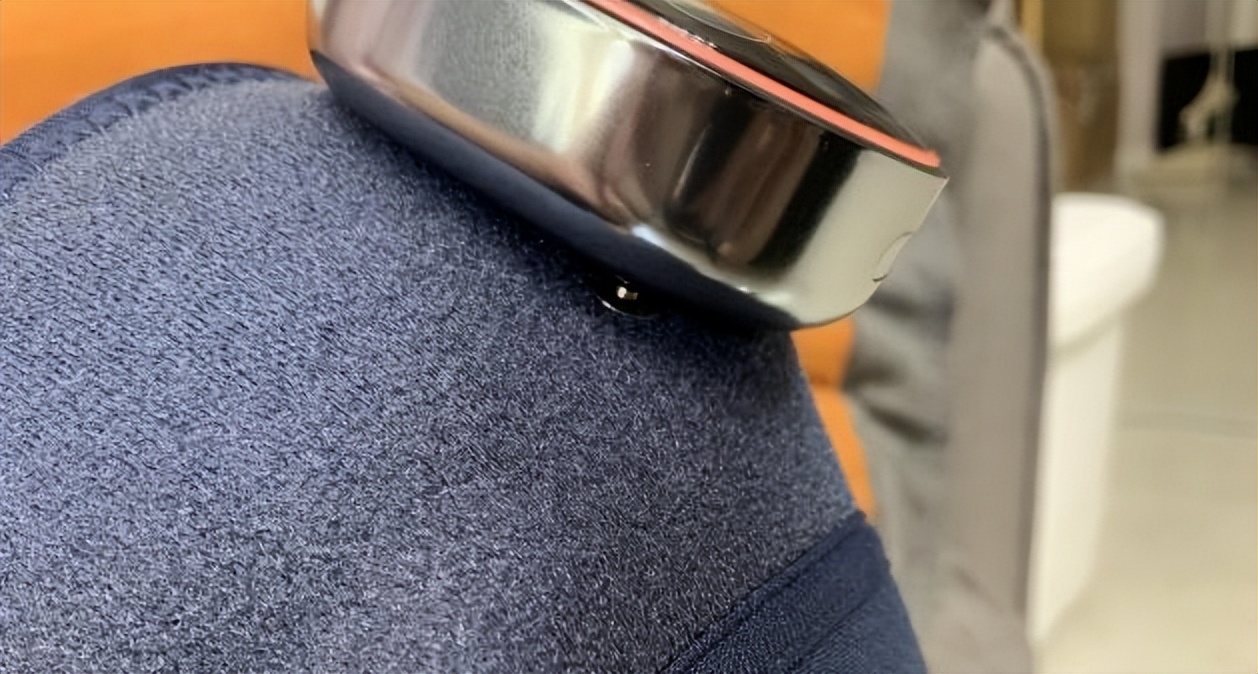 花一千踩了膝盖按摩仪的坑，竟然是我选了一个月的重阳节礼物