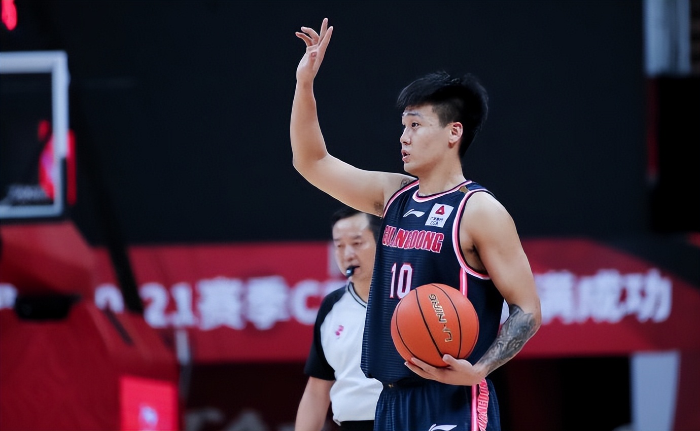 朱芳雨新消息广东宏远,广东宏远续约小将朱芳雨刘权标