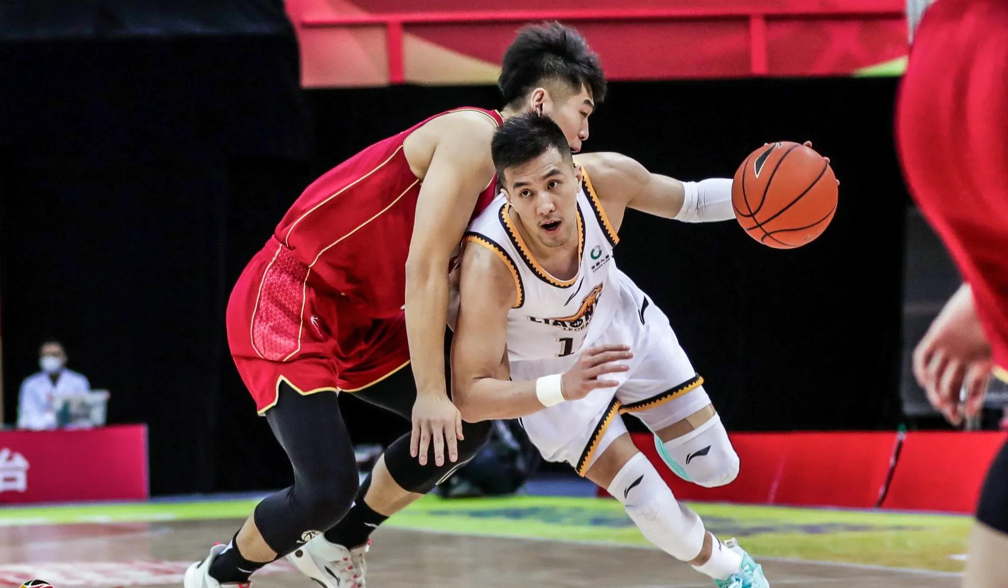 杨鸣和首钢外教,杨鸣和辽宁外教