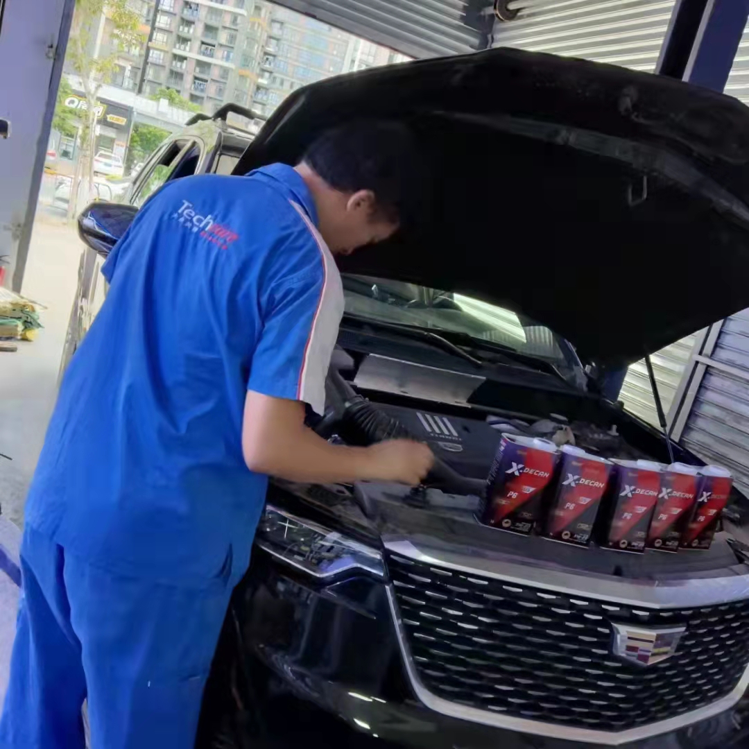 车白色内饰脏了怎么清洗,车内脏了怎么擦干净