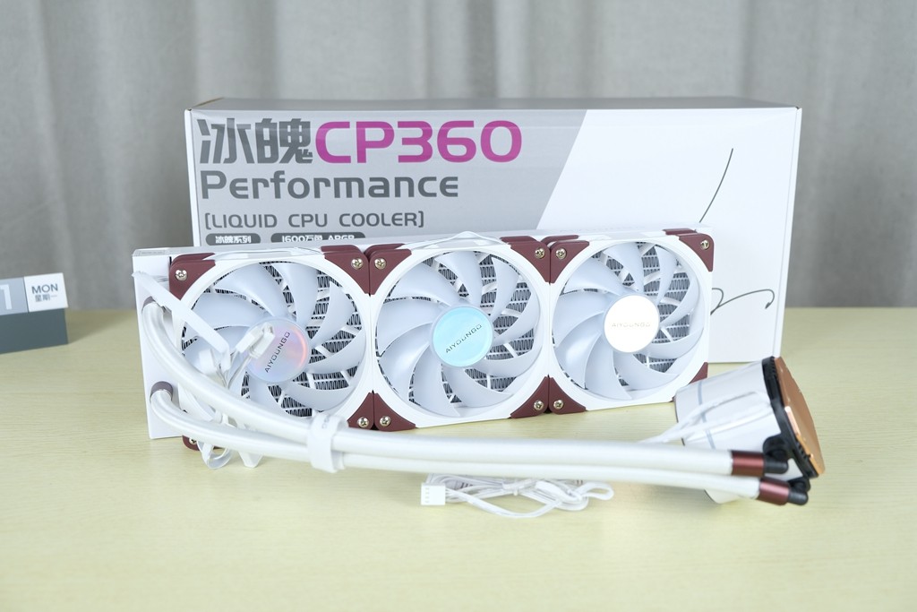 爱国者星璨岚机箱安装240水冷案例,爱国者海景房星璨机箱搭配