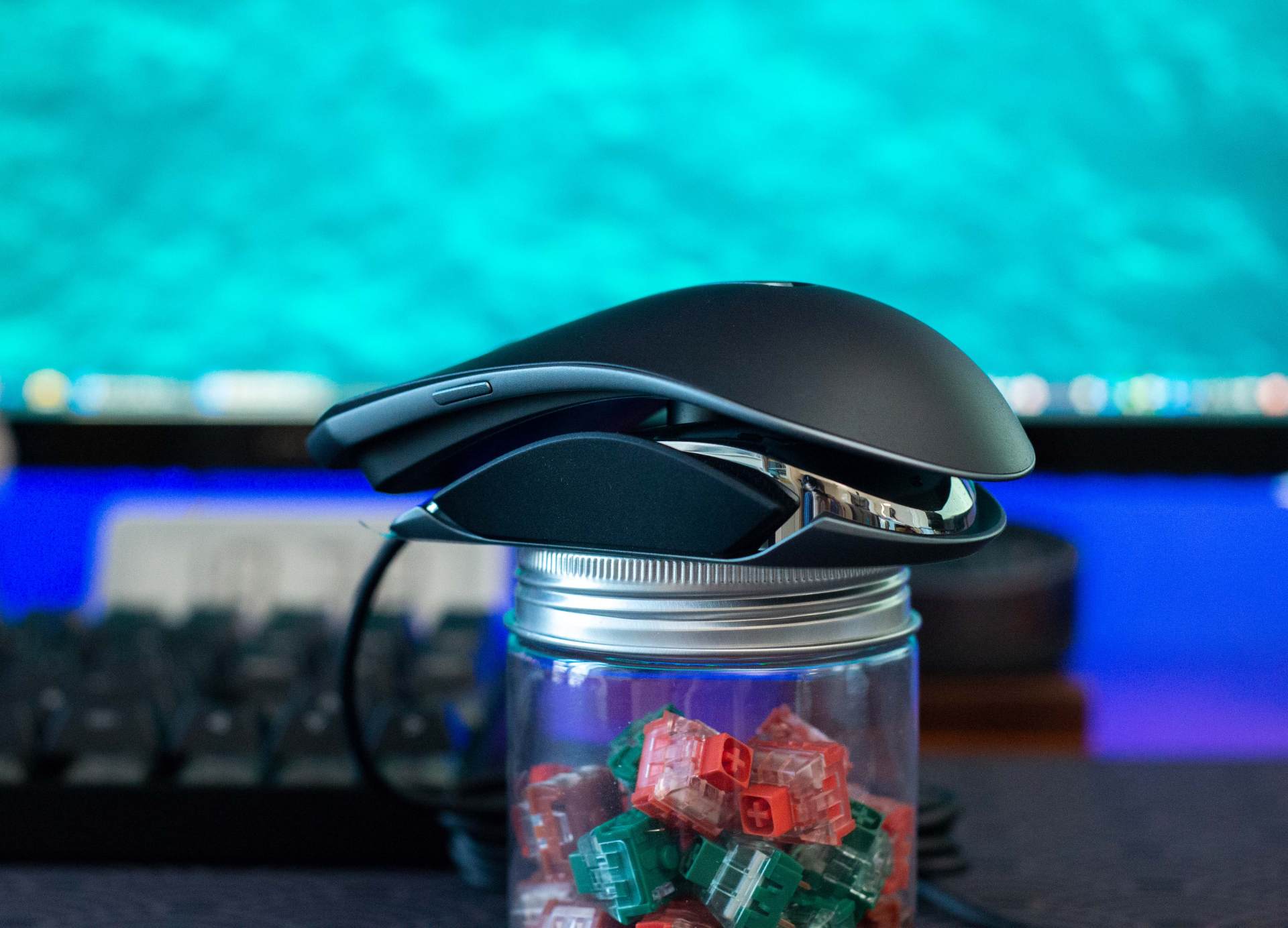 cherrymx8.2鏃犵嚎鏈烘閿洏,cherrymx8.2鏈烘閿洏