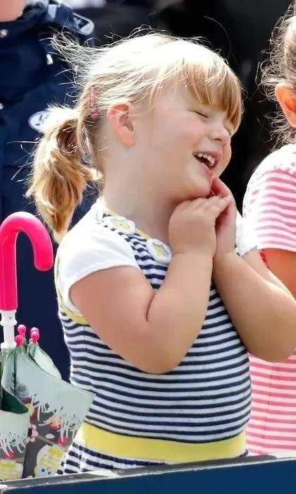 安妮的孙辈,安妮的孙女