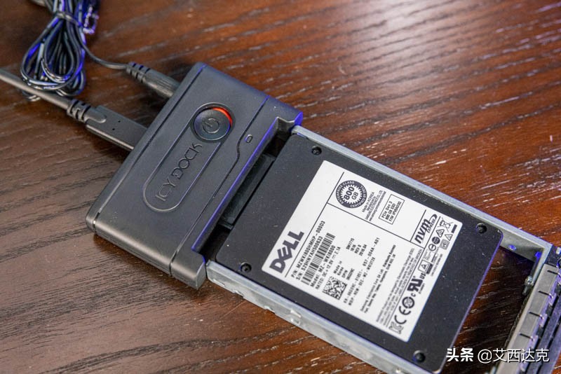 ICYDOCK艾西达克EZ-AdapterExMB931U-1VBU.2转USB3.2Gen2评测