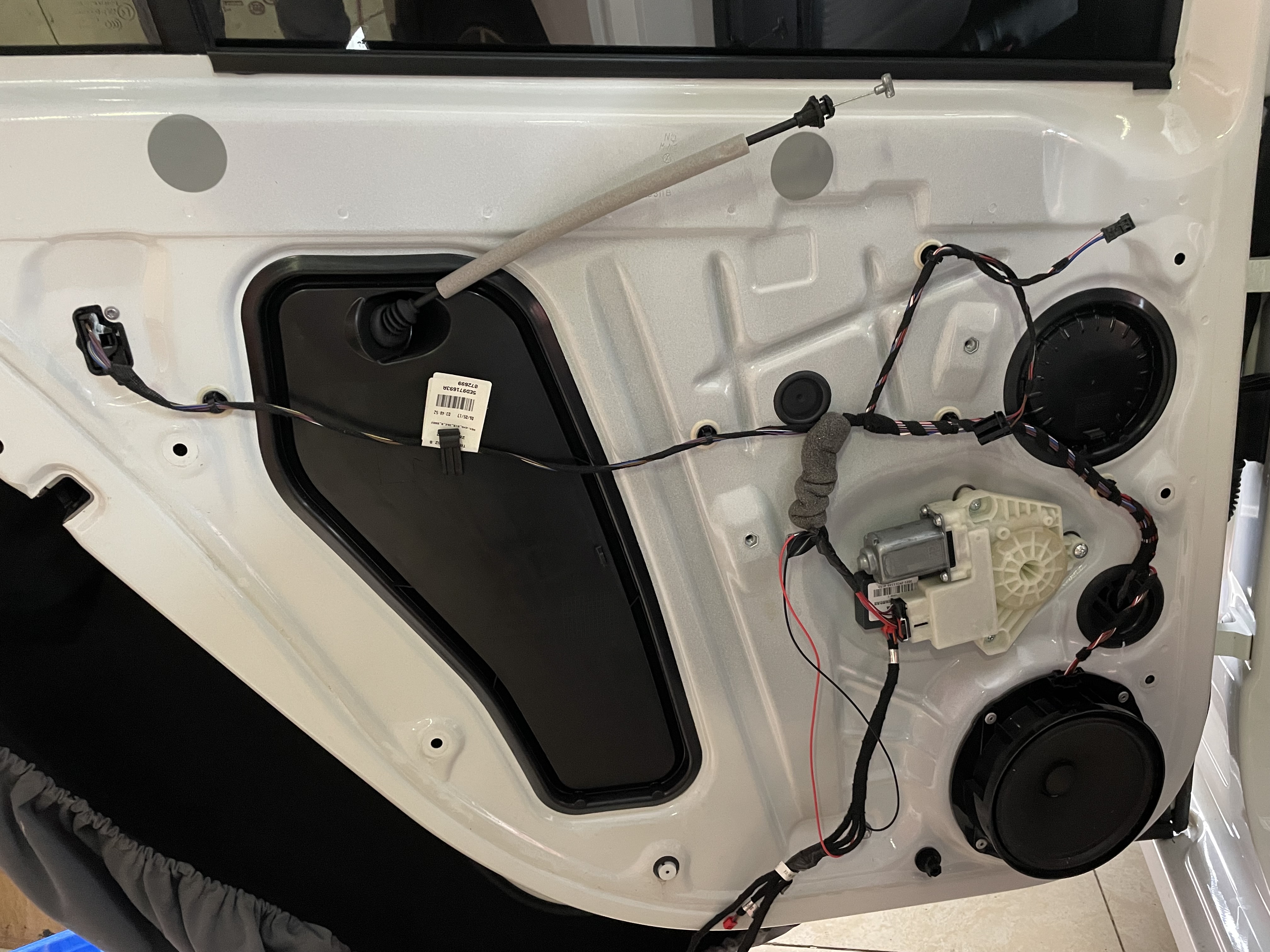 斯柯达明锐车载cd机改家用音响,无锡改装斯柯达明锐汽车音响