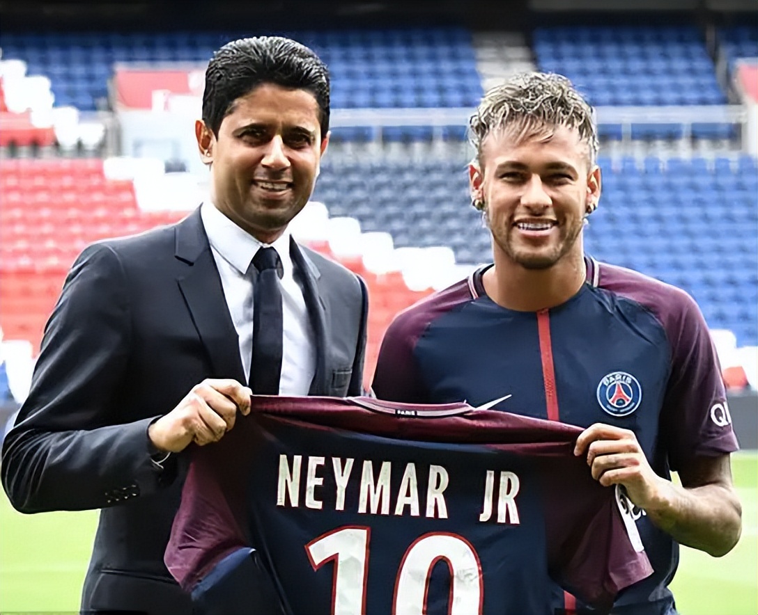 内马尔最新转会纪录,转会费2400万