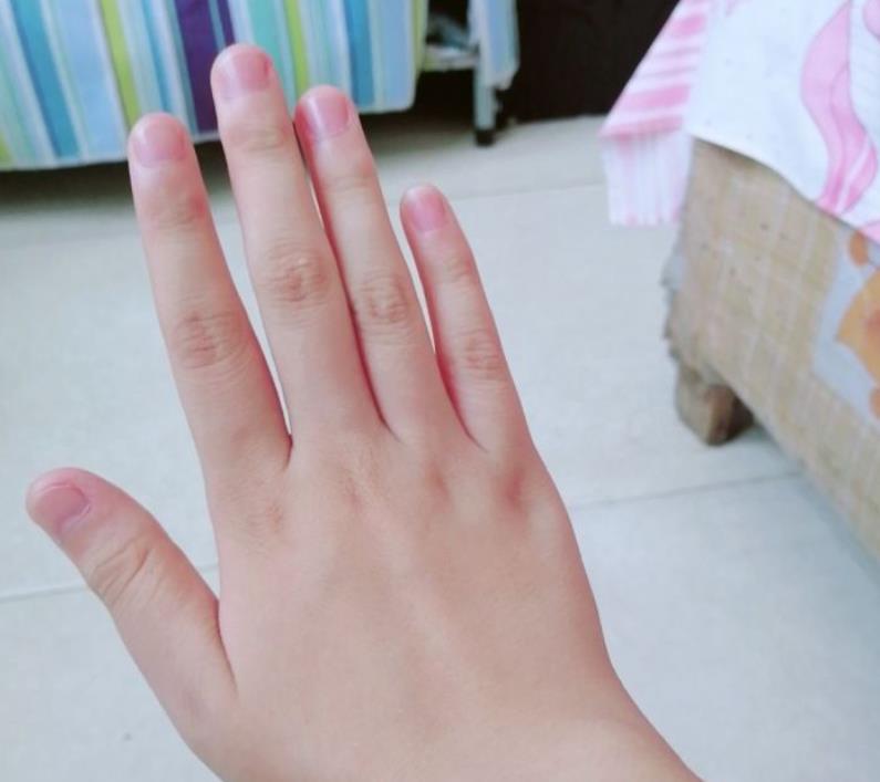 食指长代表就很聪明吗,食指长的手相分析