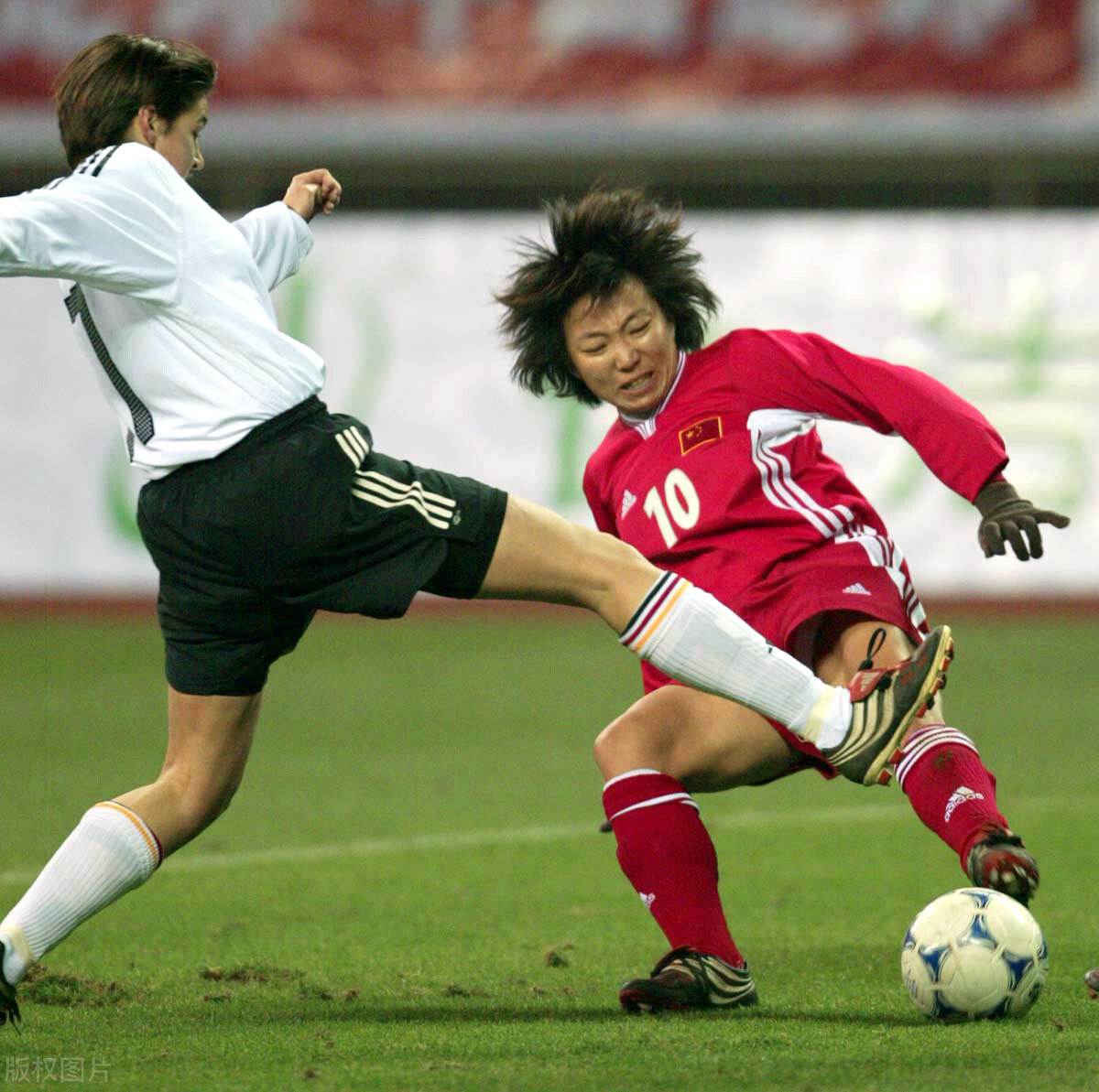 “足球想对蹴鞠说”之三：你就是我，更深邃的我