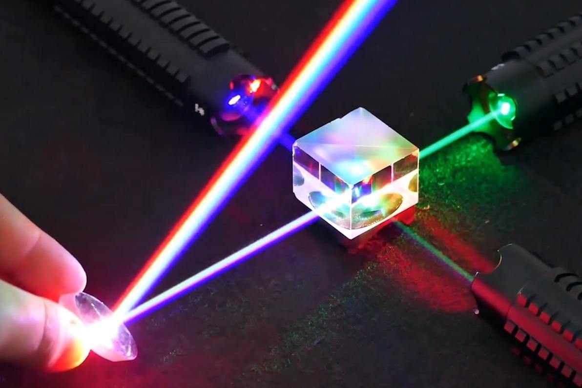 尴尬！制裁后大众、宝马等车企部分停产，2种关键材料被俄掌控