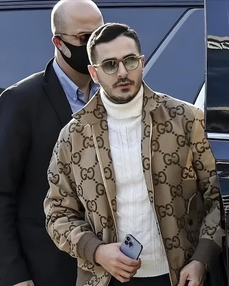 以色列“钻石王子”利用交友App骗取千万美元，庞氏*局骗**再现江湖